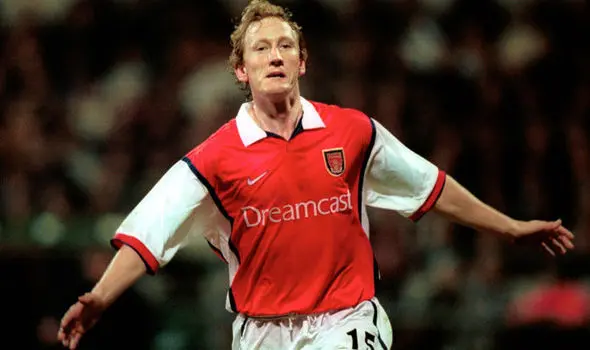 mejores-jugadores-de-futbol-con-el-numero-15-ray-parlour