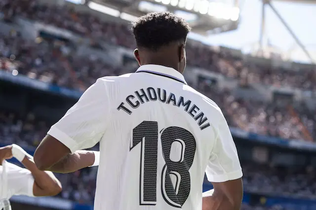 mejores-jugadores-de-futbol-con-el-numero-18-aurelien-tchouameni