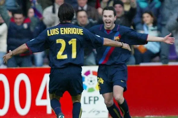 mejores-jugadores-de-futbol-con-el-numero-21-luis-enrique