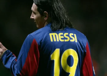 11 mejores jugadores de fútbol con el número 19