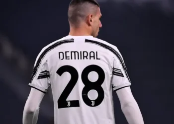 Mejores jugadores de fútbol con el número 28