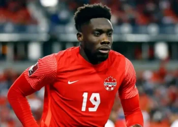 Los 16 mejores jugadores canadienses de la historia de fútbol